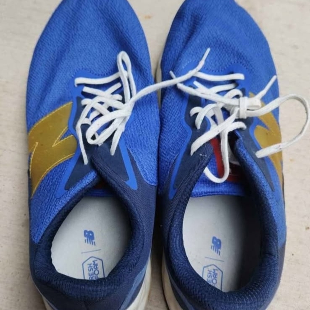 Blue New Balance Athletic Tennis Shoes